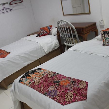 Emma Guesthouse Jertih Eksteriør billede