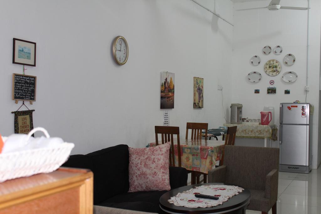 Emma Guesthouse Jertih Eksteriør billede